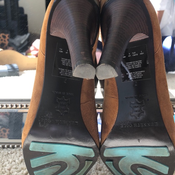 KENNETH COLE - Picture 6 of 9